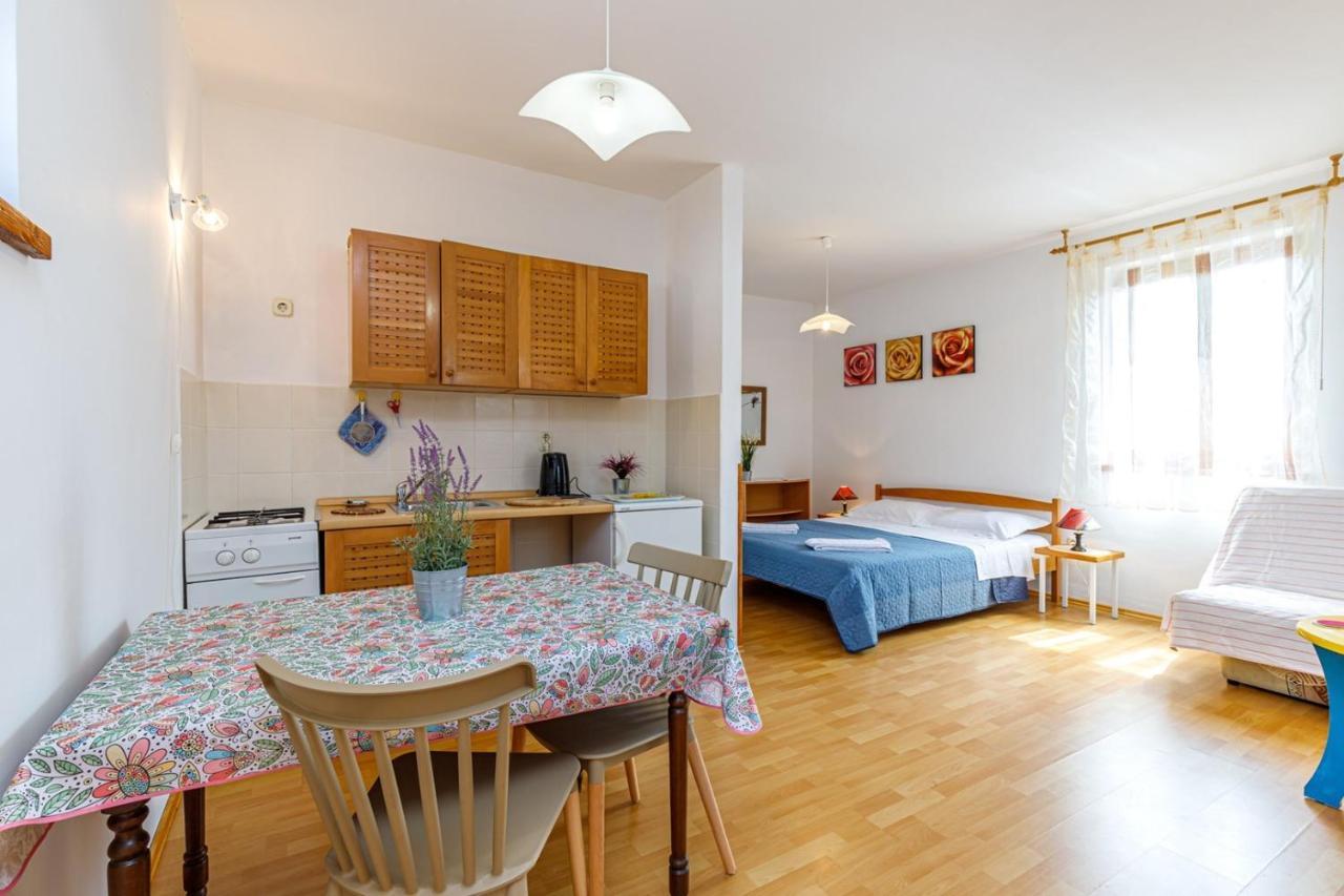Apartments Pernar Poreč Zewnętrze zdjęcie